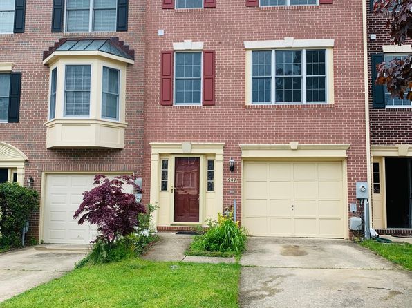 907 Hidden Moss Dr