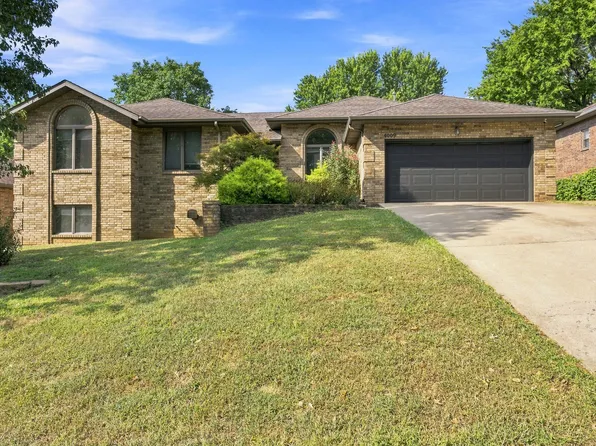 4009 S Cutler Court, Springfield, MO 65807