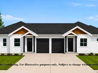 865 Grumman Pl #3, Comox, BC