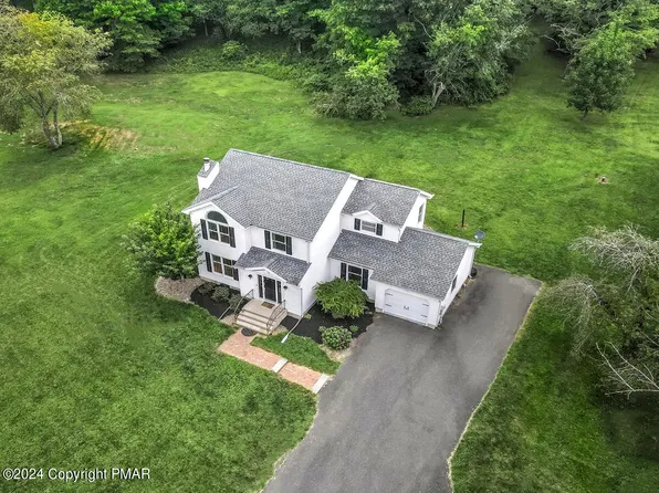 336 Keller Dr, Stroudsburg, PA 18360