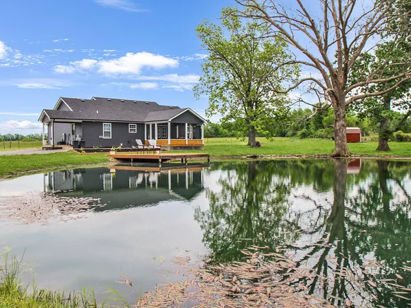 5750 Harmons Lick Rd, Paint Lick, KY 40461
