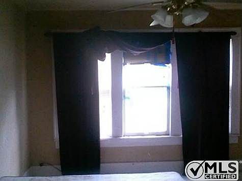 4th image of 614 Cumberland St
