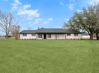 205 Westshore Dr, Wills Pt, TX 75169