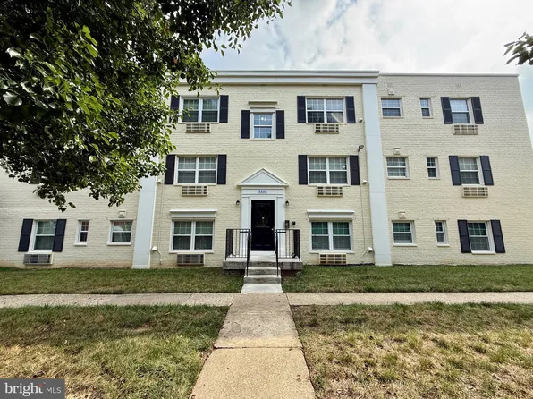2237 Farrington Ave #6-101, Alexandria, VA 22303