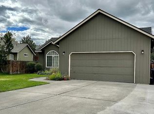 3335 NE Cruise Loop, Bend, OR 97701