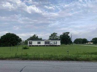 43 County Road 122, Raywood, TX 77582