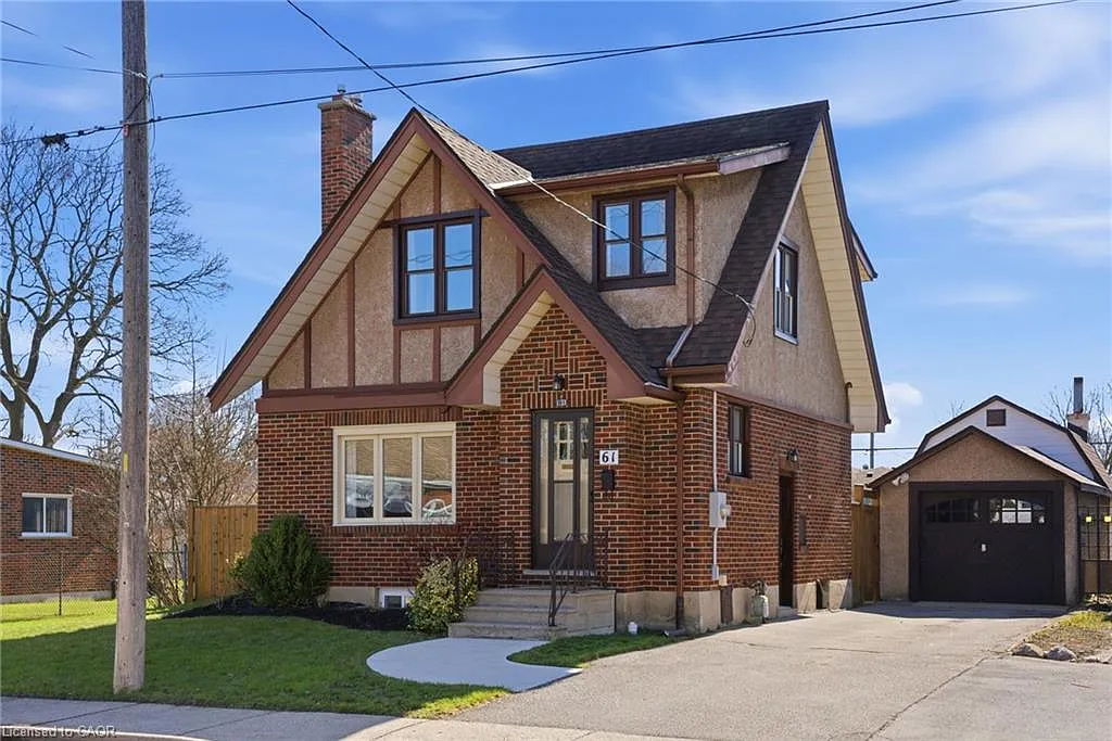 61 Abigail Ave photo 1