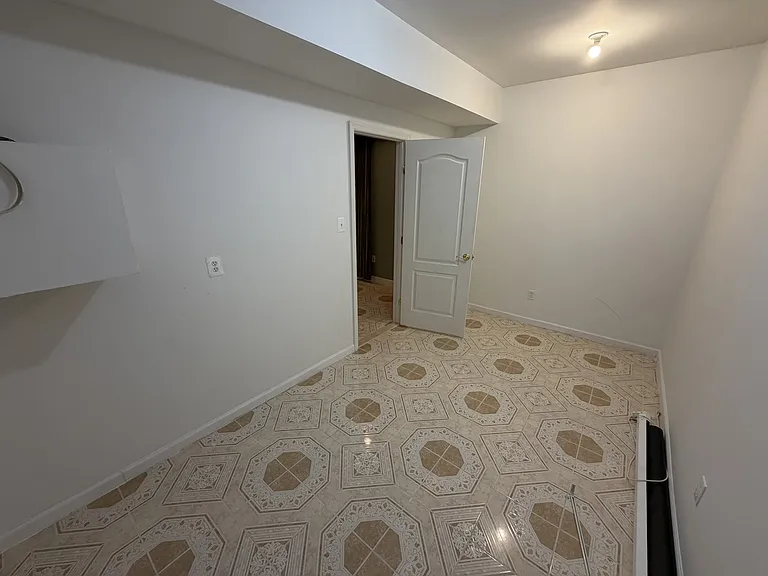 3921 Braveheart Cir — Photo 20