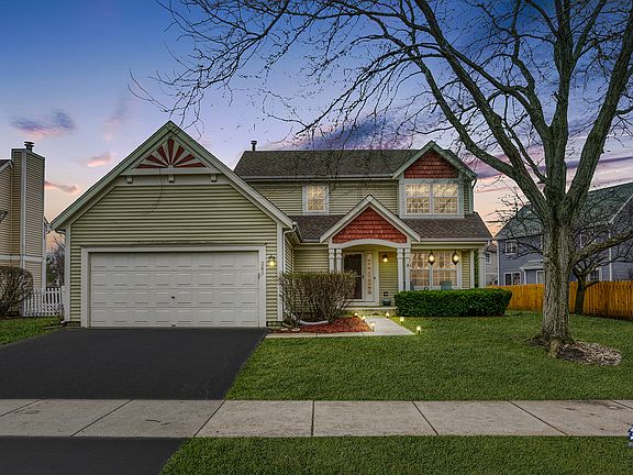 2nd image of 361 Arlington Ln
