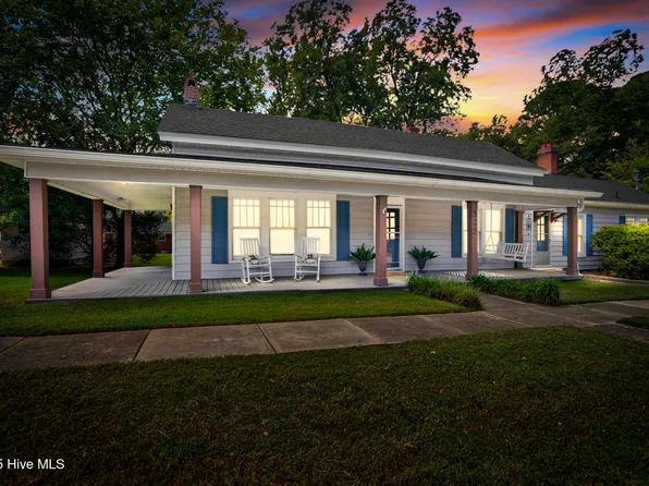 303 N Walnut Street, Spring Hope, NC 27882