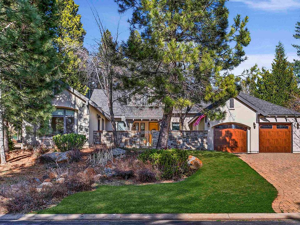 1st image of 48 Fox Glen Dr