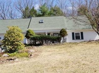 10 Bergen Dr, West Milford, NJ 07480