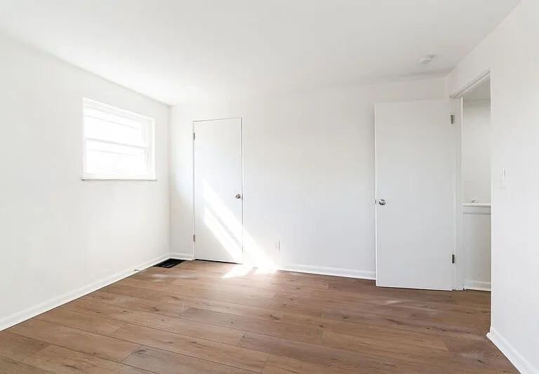 4040 Halsey Pl — Photo 17