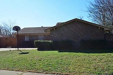 1st image of 8970 Shorelark Dr