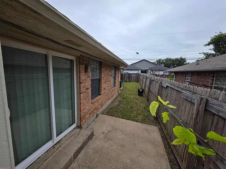 4724 Berridge Ln — Photo 21
