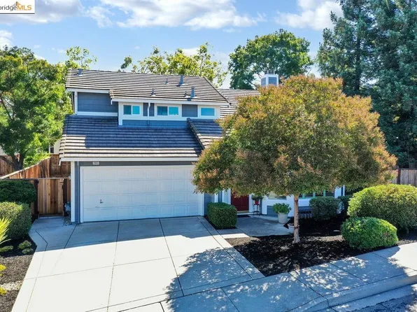 2803 El Capitan Dr, Pleasanton, CA 94566