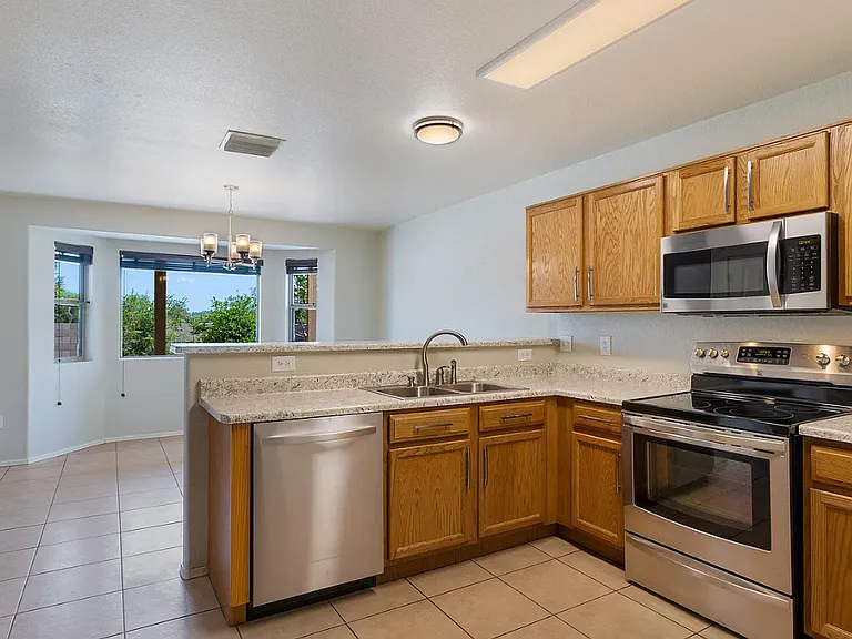 2420 W Tyler River Dr — Photo 4