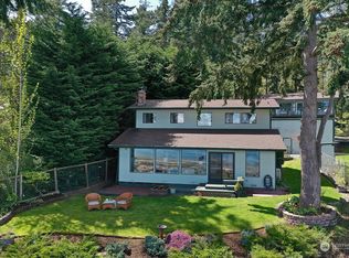 373 Harrington Rd, Coupeville, WA 98239