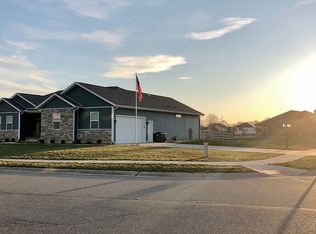 1001 Constitution Dr, Xenia, OH 45385