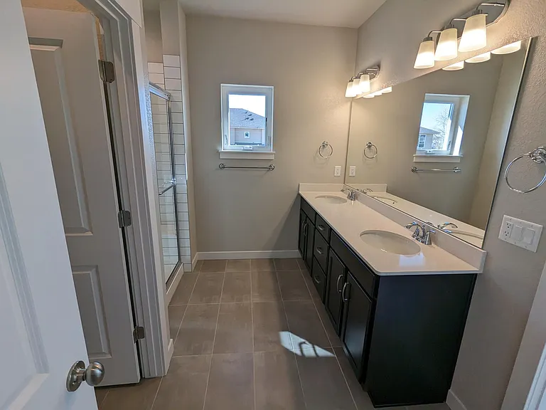 844 Schlagel St #4 — Photo 3