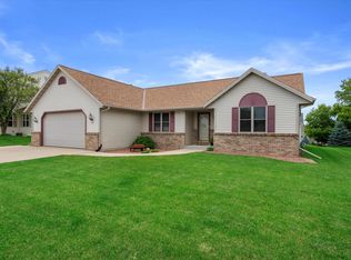 329 Northview Trl, Hartford, WI 53027