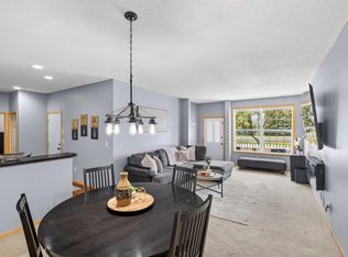 19506 Blue Jay Ct #2, Farmington, MN 55024