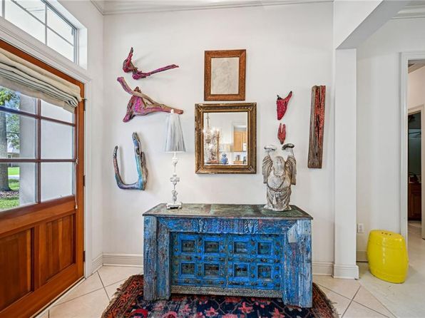 1034 Foy St, Mandeville, LA 70448