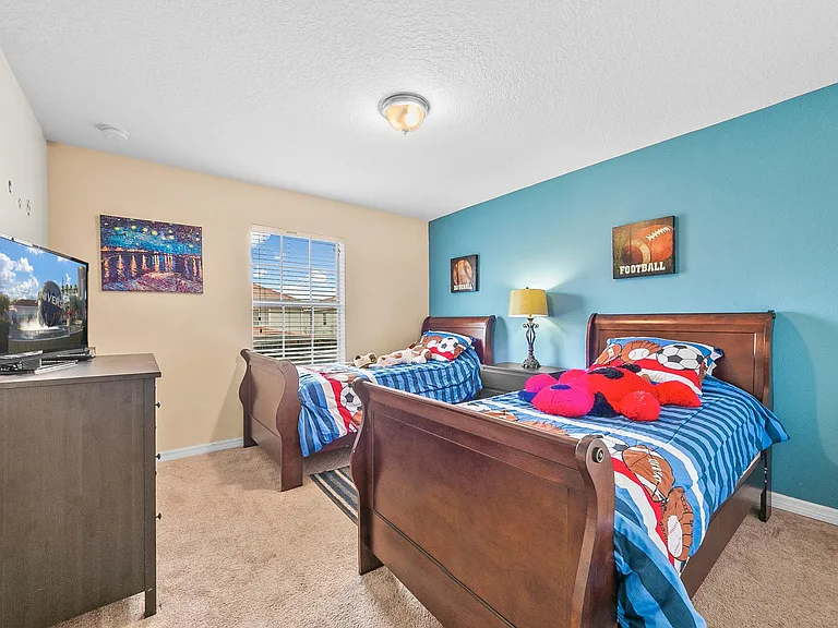 8937 Bismarck Palm Rd — Photo 19