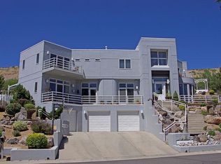 2765 Lake Ridge Shrs W, Reno, NV 89519