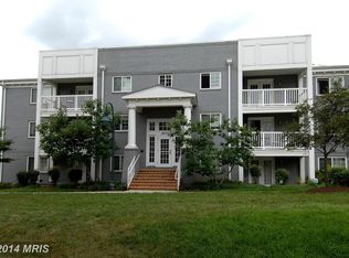 4077 S Four Mile Run Dr UNIT 404, Arlington, VA 22204