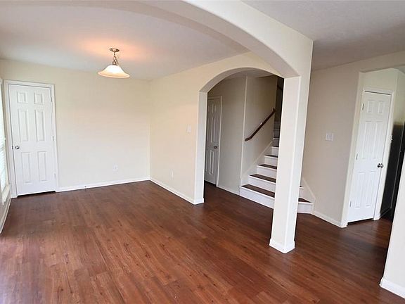 4th image of 15431 Bammel Oaks Ct