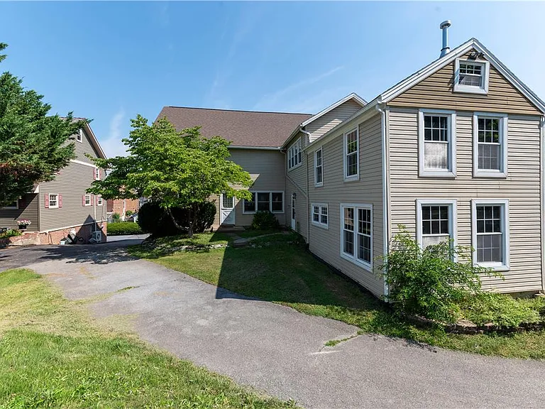 6350 Robin Ln — Photo 34