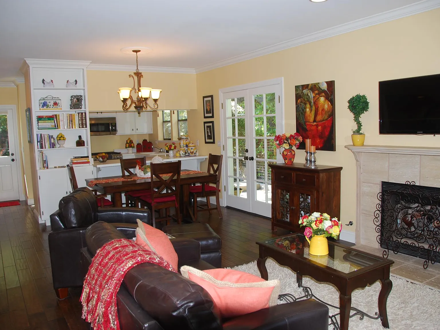 2 bed, 1.5 bath, 1200 sqft, $5,250 — Photo 4