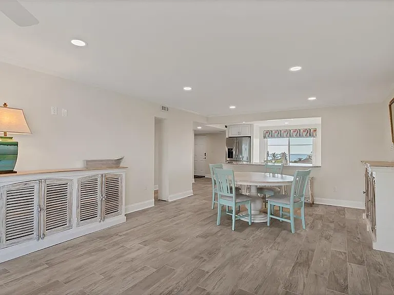 9397 Midnight Pass Rd #501 — Photo 17
