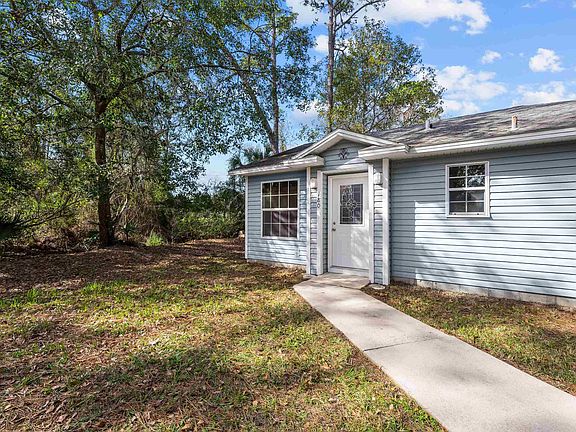 3rd image of 180 Venetian Blvd