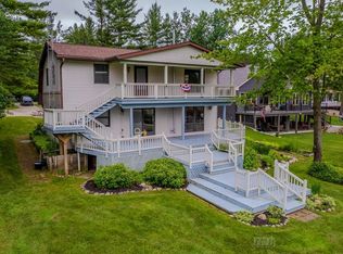 4511 W Salisbury Dr, Gladwin, MI 48624