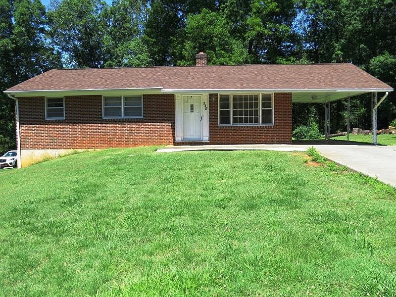 1st image of 238 Meadowbrook Ln
