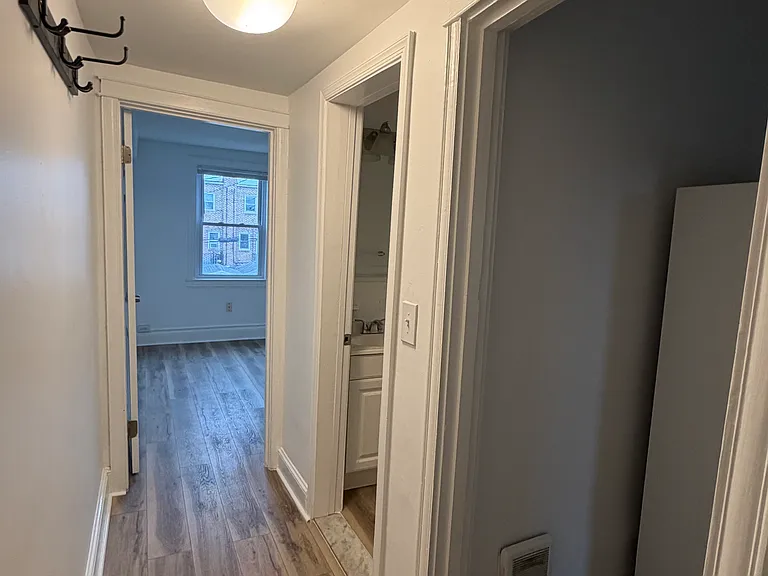 357 Folcroft St #A — Photo 9