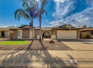 1824 N Tamarisk St, Chandler, AZ 85224