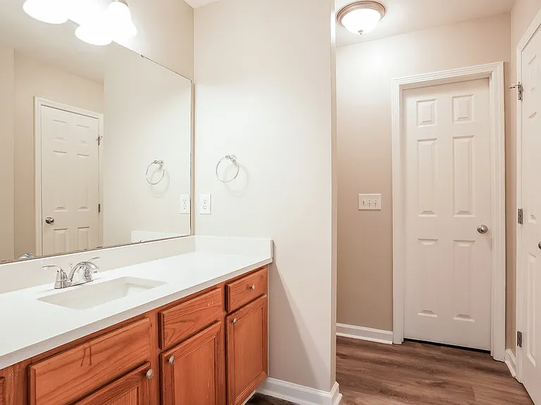 3206 Hayling Dr — Photo 12