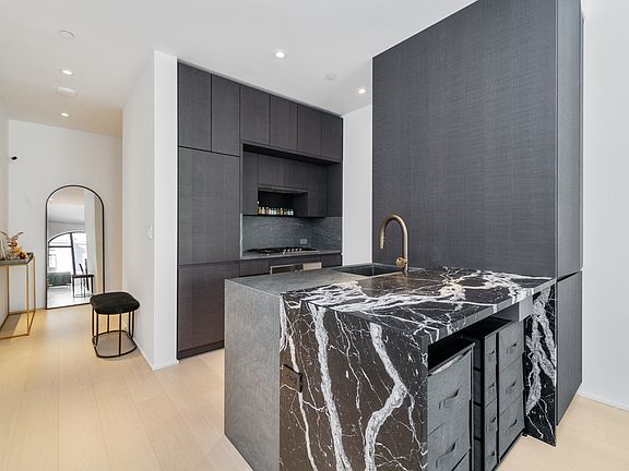 4th image of 130 William St APT 12C