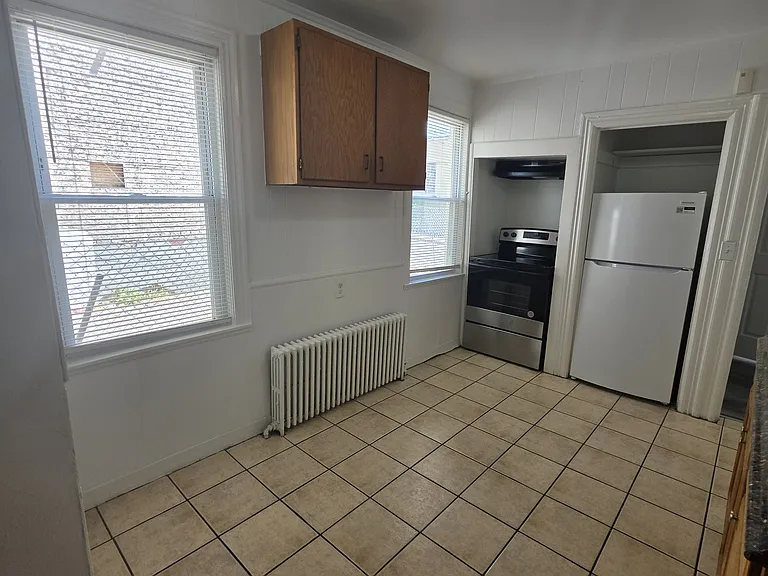 8 Mannz St #1 — Photo 1