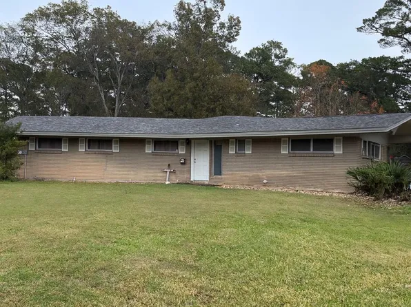 1207 Southwood Dr, Lufkin, TX 75904