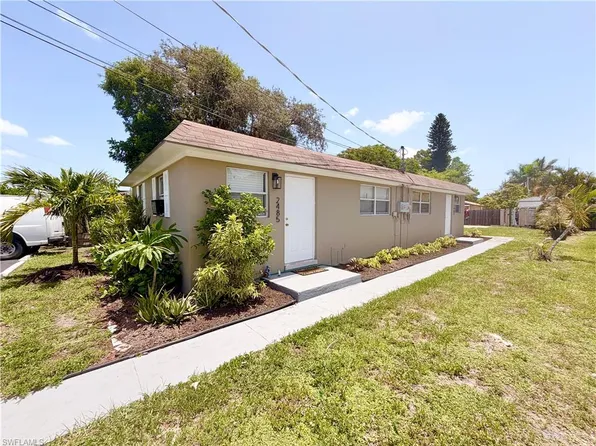 2485 Bayside ST, NAPLES, FL 34112