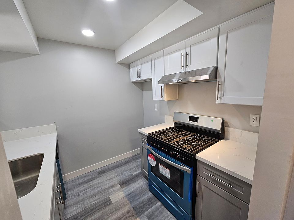 Brand new cabinets and range vent