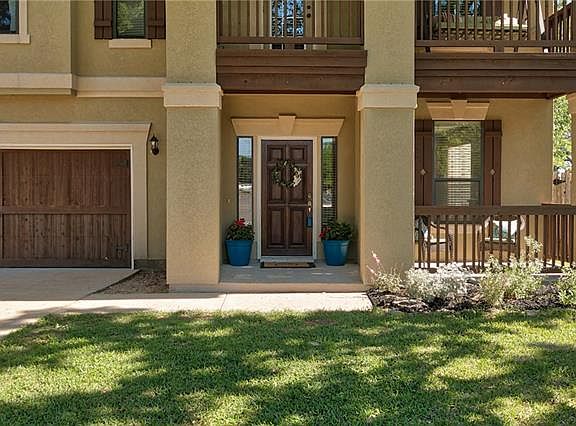 5th image of 2302 McKendrick Dr