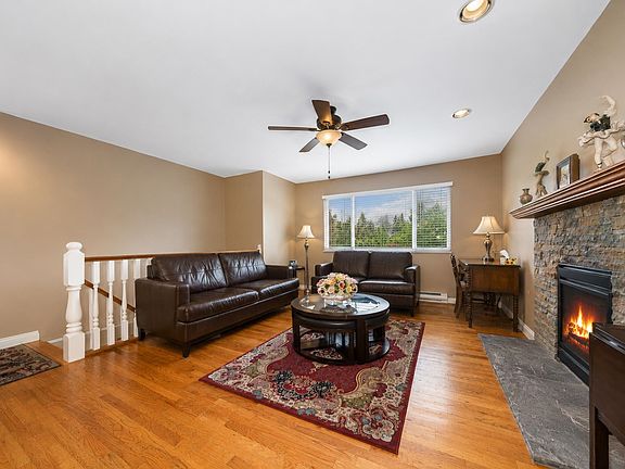 5th image of 772 Appleyard Ct