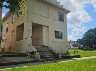 519 W 9th St, Waterloo, IA 50702