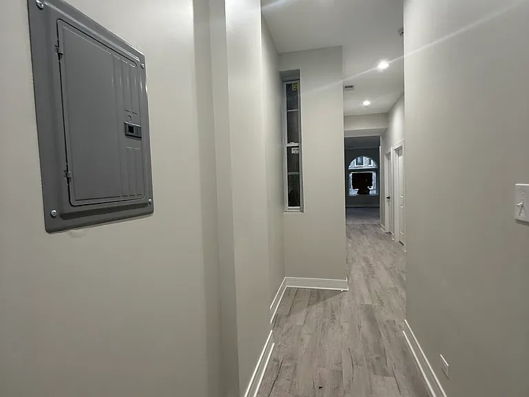 2933 W Lexington St #1 — Photo 7