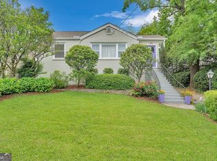 1130 Winburn Dr, East Pt, GA 30344